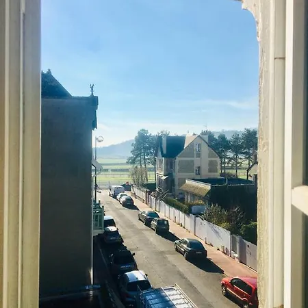 En Plein Centre De 2eme