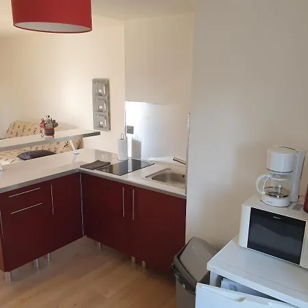 En Plein Centre De 2eme Апартаменты *