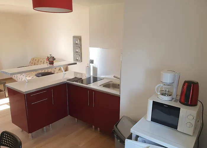 En Plein Centre De 2eme Appartement *